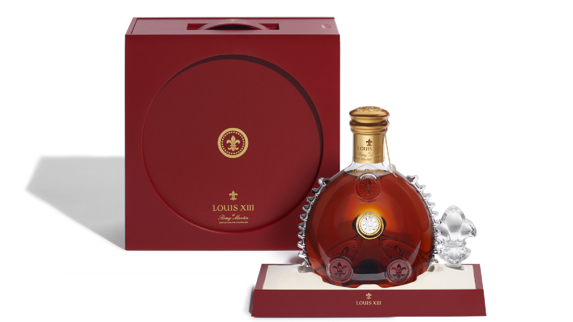 LOUIS-XIII-LIFE-COFFRET-FERME-CARAFE-SOCLE