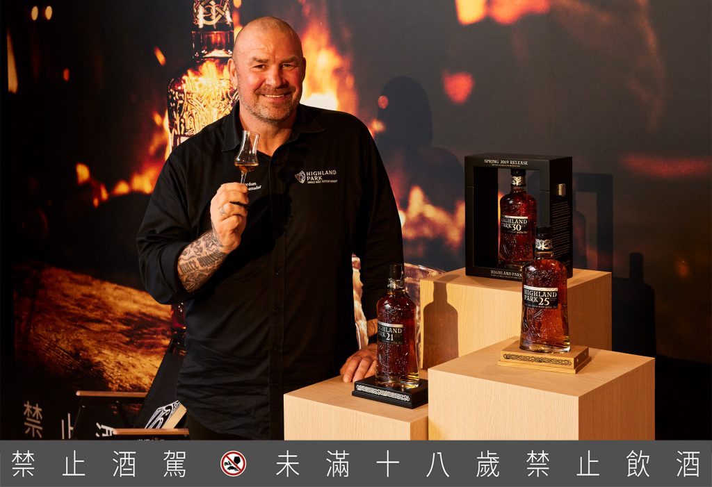 （圖07）高原騎士全球品牌大使Martin Markvardsen表示：「希望透過高原騎士單一麥芽威士忌，讓台灣粉絲們感受到來自奧克尼群島，獨一無二帶有石楠花蜜香，狂野而經典的煙燻雪莉風味。」